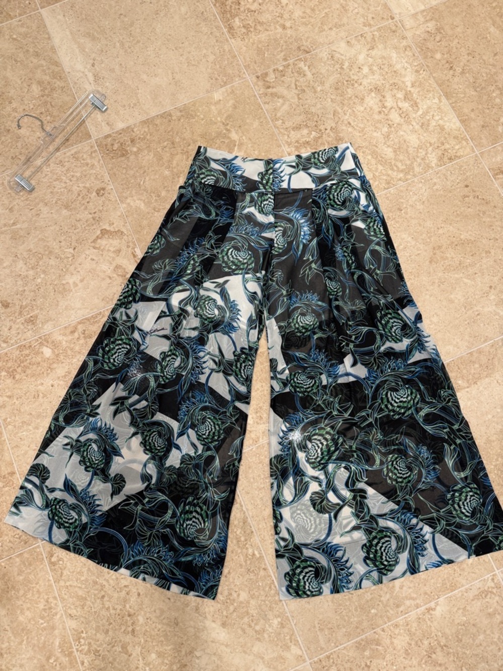Just Cavalli Wide Leg Floral Print Pants - Black & Green